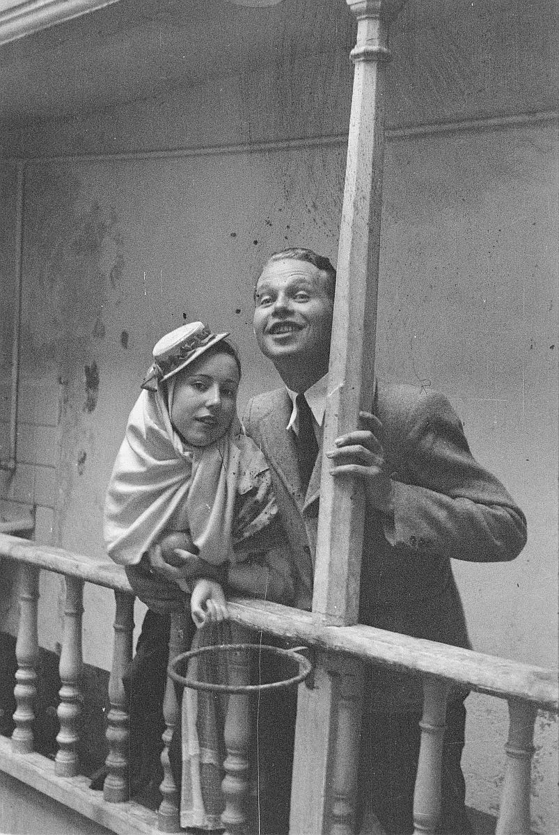 Muestra de trajes típicos